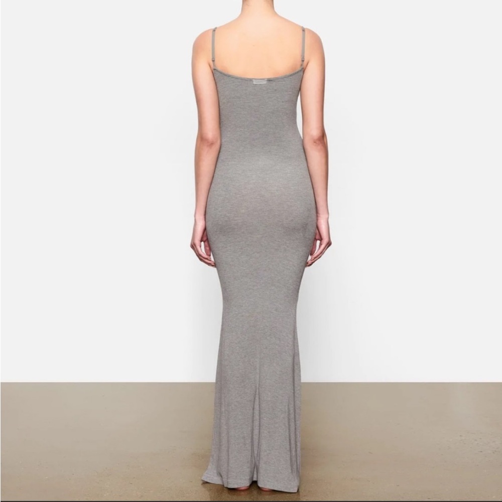 SKIMS DRESS - Picture 3 of 3